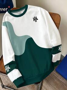 SHEIN Teen Boy Casual Minimalist Loose Fit Crew Neck Long Sleeve Comfortable Sweatshirt For Autumn/Winter, Classic Cool Stylish Curved Color Block Patchwork Graphic Print, Delicate Small Logo Graphic Print, Suitable For Back To School Season - Multicolor - View 2