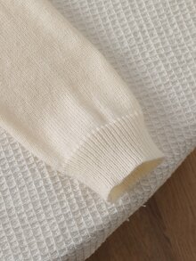 SHEIN 女童針織兩件套，紅黑對比色運動學院風刺繡兔子條紋毛衣 + 針織條紋裙，大童女童長袖圓領套頭衫，休閒優雅風秋冬時尚，柔軟親膚舒適，易於搭配，適合多種場合 - 白色 - 查看 7