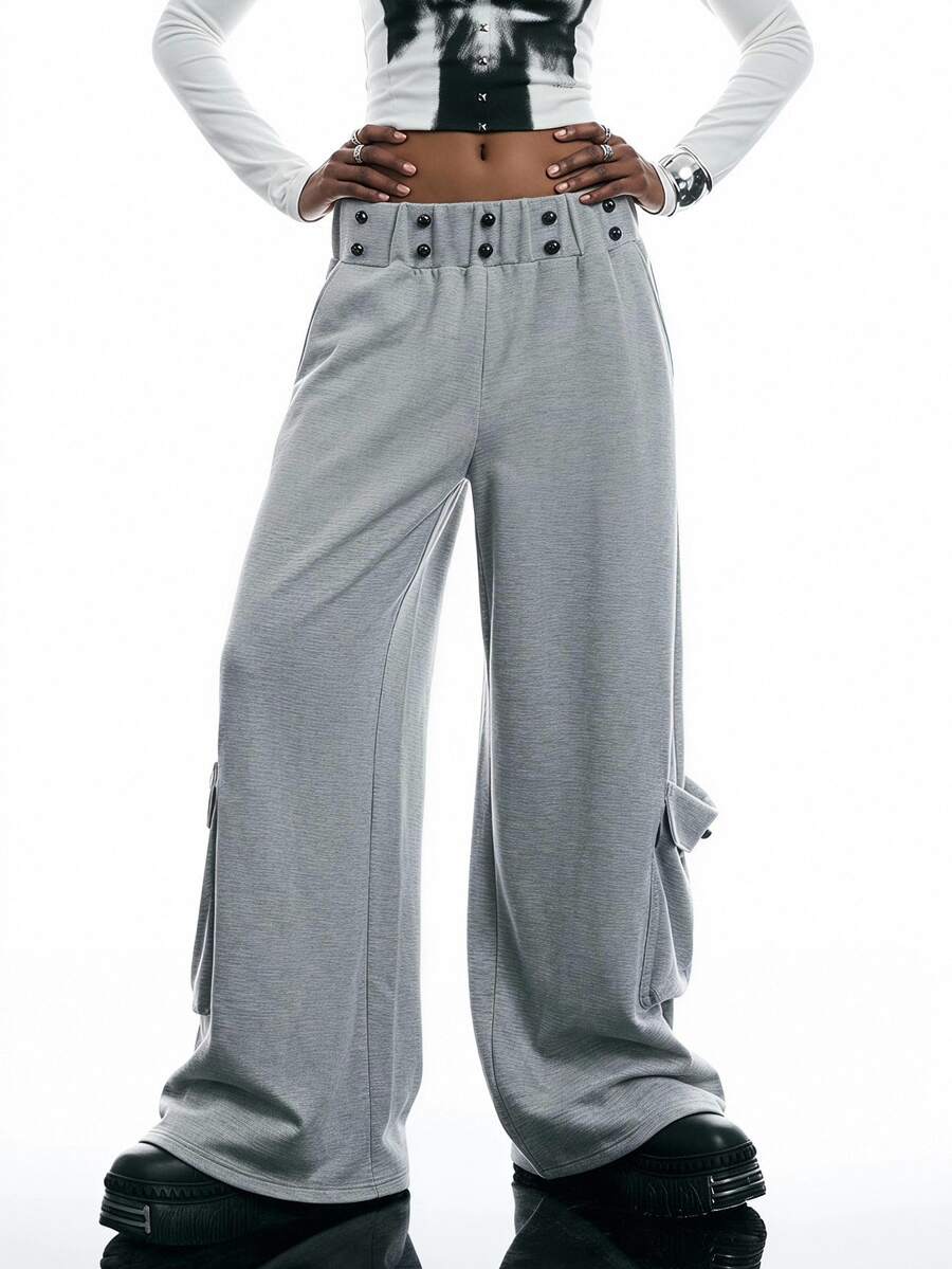 LYSMO Relaxed Fit Cargo Pants With Hand-Stitched Button Decor, Street Dance Style - Grey - View 1