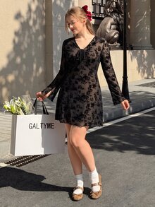 GalTyme Plus Size Sexy Fashion Lace-Up Dress For Date And Vacation - Black - View 3