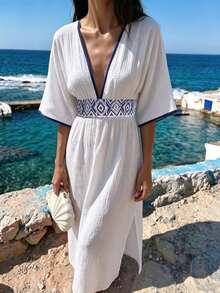 Fembélia Elegant Tropical Navy Blue And White Deep V-Neck Cotton Dress, Suitable For Vacation Beach Summer - White - View 4