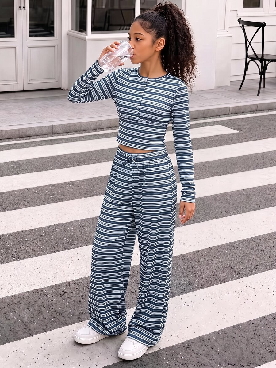 SHEIN Tween Girls Fall Tops Striped Long Sleeve T-Shirt And Pants Set, Casual, Minimalist, Loose, Knit, Back To School, Flare, Fall Clothes - Blue - View 1