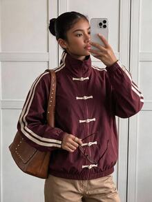 SHEIN Sparklyn Teen Girls Side Stripe Frog Button Design Casual Jacket, Crop, Knit, Hoodie, Oversized, Loose, Ribbed, Back To School, Fall Clothes, Halloween, School - Burgundy - View 5