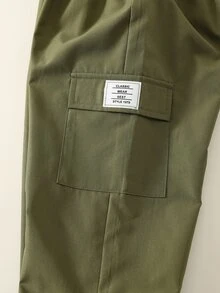 SHEIN 2件組兒童小男孩秋冬休閒圓領長袖套頭運動衫與長褲套裝，綠色運動衫套裝，男孩套裝，秋冬套裝，運動套裝 - 彩色 - 查看 7