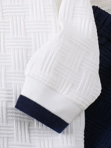 SHEIN 2件組男嬰秋冬白色襯衫、白色 Polo 衫與藍色休閒長褲套裝，襯衫套裝，Polo 套裝，嬰兒服飾，正式套裝 - 彩色 - 查看 7