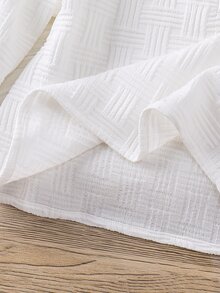 SHEIN 2件組男嬰秋冬白色襯衫、白色 Polo 衫與藍色休閒長褲套裝，襯衫套裝，Polo 套裝，嬰兒服飾，正式套裝 - 彩色 - 查看 12
