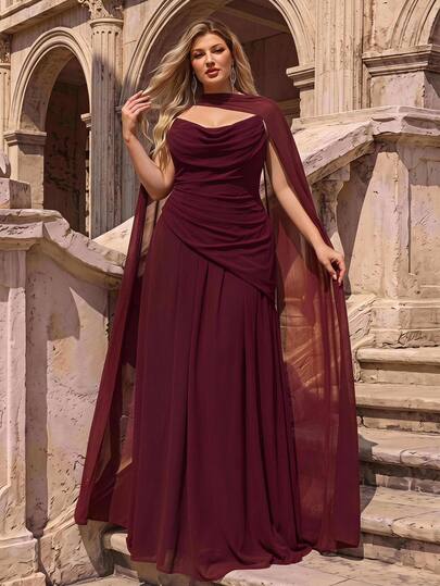 Glamrae Plus Size Elegant Burgundy Strapless Cinched Waist Pleated Plus Size A-Line Skirt (Detachable Strapless Overlay) Suitable For Date, Bachelorette Party, Wedding, Formal Evening Event, Bridesmaid Dress