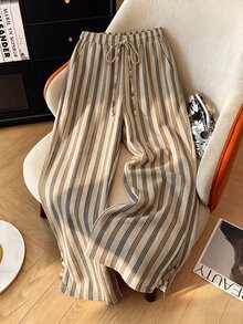 Linhara CURVE 大尺碼女款春夏/秋冬長款休閒紋理極簡風長褲，適合街頭、旅行、度假與通勤穿搭 - 卡其色 - 查看 2