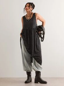 Freevana 大码夏季休闲波点印花无袖连衣裙 - 黑色 - 查看 3