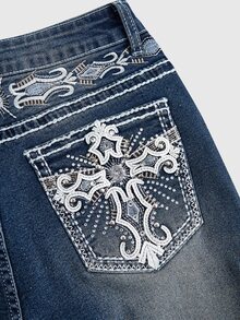 ROMWE Grunge Punk Y2K 复古千禧性感口袋交叉翅膀刺绣女士修身喇叭低腰牛仔裤，女士纽扣口袋拉链落腰喇叭裤长款藏蓝色修身低腰牛仔裤，适合春秋季休闲日常穿着 - 藏蓝色 - 查看 4