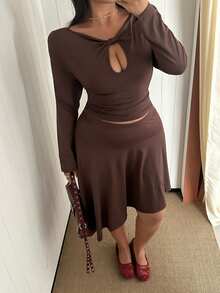 GalTyme Plus Size Cutout Ruched Fashion T-Shirt And Asymmetrical Hem Skirt 2 Pieces Set Fall - Brown - View 5