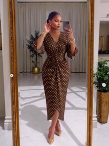 SHEIN Lady فستان أنيق بطبعة نقاط بولكا عتيقة مقاس كبير، للحفلات - متعدد الألوان - مشاهدة 3
