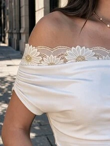 Cévolie Plus Size Spring/Summer French Lace Patchwork All White Asymmetrical Pleated Fitted Shoulder Top Brunch Formal Elegant - White - View 7