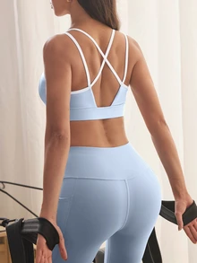 SHEIN Sports Women's Colorblock Criss-Cross Back Daily Fitness Sports Bra - Multicolor - View 5