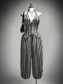 SHEIN ICON Plus Size Vintage Y2K Sexy Black & White Striped Halloween Suit Set, Clown Cosplay Suit Set, Halloween - Black and White - View 3