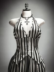 SHEIN ICON Plus Size Vintage Y2K Sexy Black & White Striped Halloween Suit Set, Clown Cosplay Suit Set, Halloween - Black and White - View 7