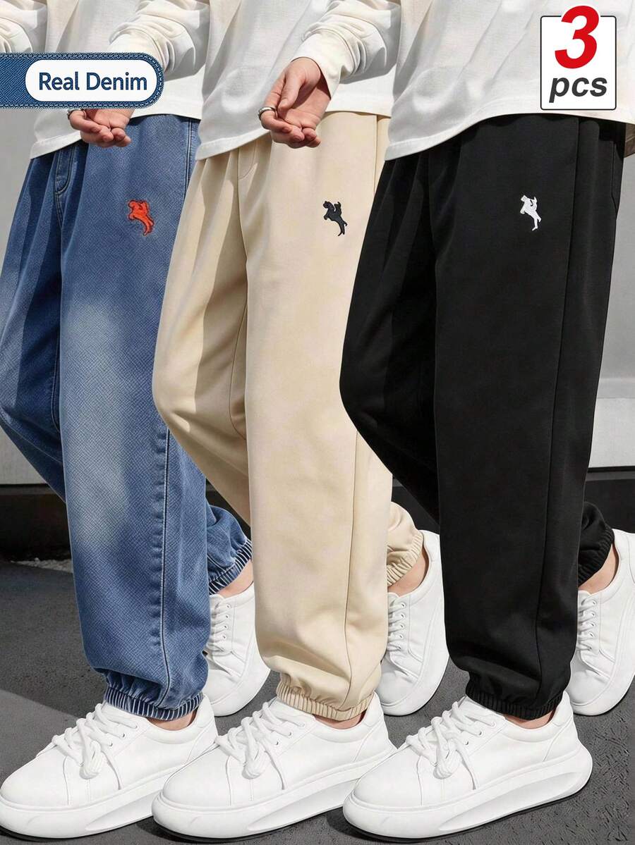 SHEIN Vacaura Tween Boys All-Match Versatile Denim Jeans & Woven Casual Pants 3 Pieces Set, Suitable For School, Daily Wear And Other Occasions, Embroidered Logo Decor, Fashionable And Stylish - Multicolor - View 1