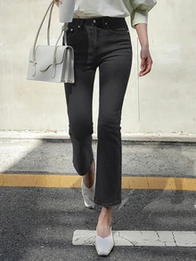 DAZY Women's Flared Jeans With Pockets, Fashionable And Versatile Casual Pants - Black - View 8