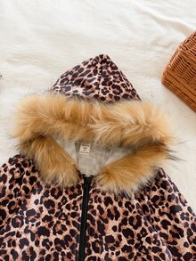 SHEIN جاكيت بقلنسوة بطبعة نمر للفتيات الصغيرات - متعدد الألوان - مشاهدة 6
