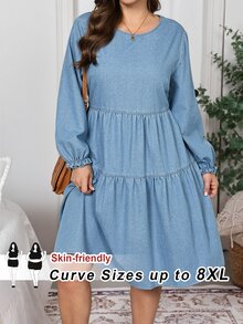 SHEIN CURVE+ Gaun Denim Longgar Lengan Lentera dengan Hem Berumbai untuk Wanita Ukuran Plus - Biru - View 8