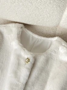 SHEIN Teen Girls Cream Pearl Button Faux Fur Fluffy Teddy Cropped Jacket, Elegant Cozy Warm Fall Coat Winter Chic Feminine Daily, Soft, Plush, Outfits - Beige - View 5