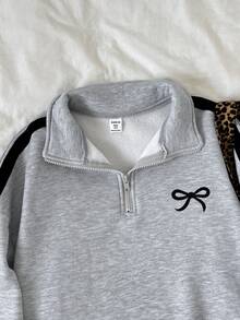 SHEIN 青少年女孩灰色蝴蝶印花抓絨內裡四分之一拉鍊 Polo 長袖運動衫，秋季上衣，連帽衫，冬季，運動風，條紋 - 淺灰色 - 查看 5