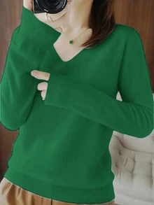 EMERY ROSE Women's Solid Color V-Neck Long Sleeve Casual Knit Sweater, Autumn/Winter Knit Pullover Fall Sweater - Green - View 1