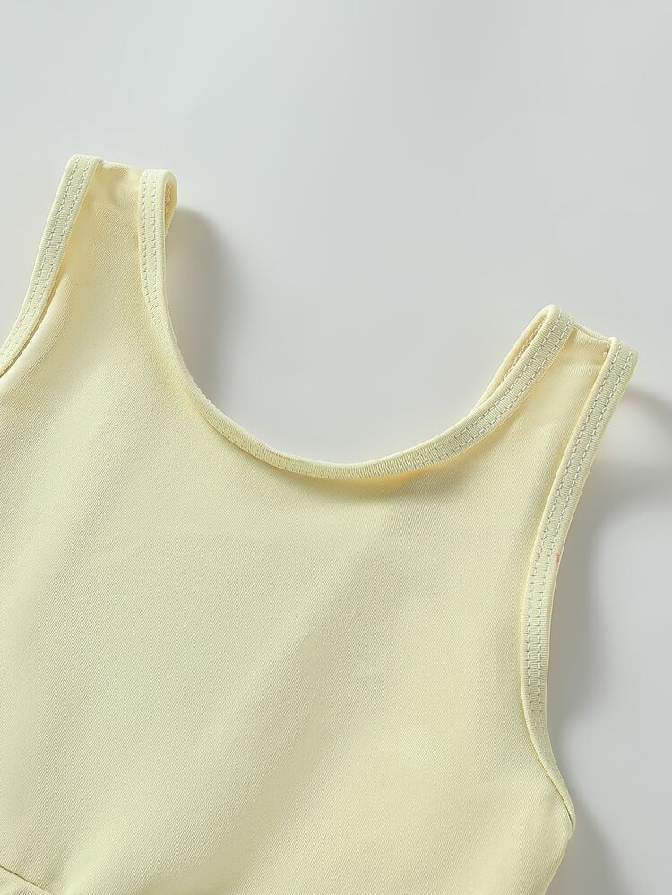 SHEIN Setelan Olahraga Renang Senam Anak Perempuan Warna Kuning Bertekstur, Bra Olahraga dengan Tali Silang Ganda di Belakang dan Celana Pendek Lari Pinggang Tinggi 2 Potong - Kuning - View 6