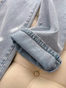 SHEIN Celana Jeans Denim Washed Model Lurus, Kasual, Lucu, Serbaguna, Desain Pita, Saku, Nyaman, Lembut, Longgar, Warna Biru Muda, Cocok untuk Kembali ke Sekolah dan Musim Gugur. - Biru - View 4