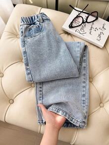 SHEIN Celana Jeans Denim Washed Model Lurus, Kasual, Lucu, Serbaguna, Desain Pita, Saku, Nyaman, Lembut, Longgar, Warna Biru Muda, Cocok untuk Kembali ke Sekolah dan Musim Gugur. - Biru - View 2