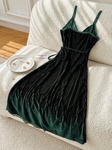 Moireta Women's Glossy Velvet & Lace Sexy Long Camisole Nightgown - Dark Green - View 10