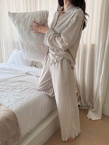 DAZY 可爱条纹荷叶边女士睡衣套装 秋冬服装 - 駝色 - 查看 1