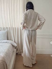 DAZY 可爱条纹荷叶边女士睡衣套装 秋冬服装 - 駝色 - 查看 2