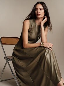 Anewsta Essential Gaun Wanita Tanpa Lengan Warna Cokelat dengan Belahan, Bahan PU, Elegan untuk Perjalanan Sehari-hari - Olive Green - View 7
