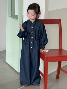 Dazy Kids 女童立領金鈕扣鬆緊腰寬腿牛仔連身褲，長袖復古少女牛仔連身衣 - 深色水洗藍 - 查看 6