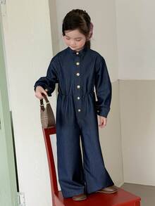 Dazy Kids 女童立領金鈕扣鬆緊腰寬腿牛仔連身褲，長袖復古少女牛仔連身衣 - 深色水洗藍 - 查看 9