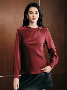 Anewsta بلوزة نسائية أنيقة بأكمام طويلة وتصميم ياقة من الساتان - عنابي اللون - مشاهدة 5