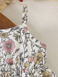 SHEIN Vintaside Kids 2件組女嬰棕色短款牛仔長袖夾克 + 小碎花細肩帶洋裝，休閒復古時尚優雅套裝，適合春秋日常穿著、上學、旅行、度假及各種場合 - 棕色 - 查看 7