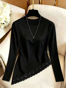 Resyla Kaos Wanita Lengan Panjang Hitam Leher Bulat dengan Hem Asimetris dan Patchwork Renda, Gaya Minimalis Seksi, Melangsingkan, Cocok untuk Pakaian Dalam dan Aktivitas Sehari-hari - Hitam - View 1