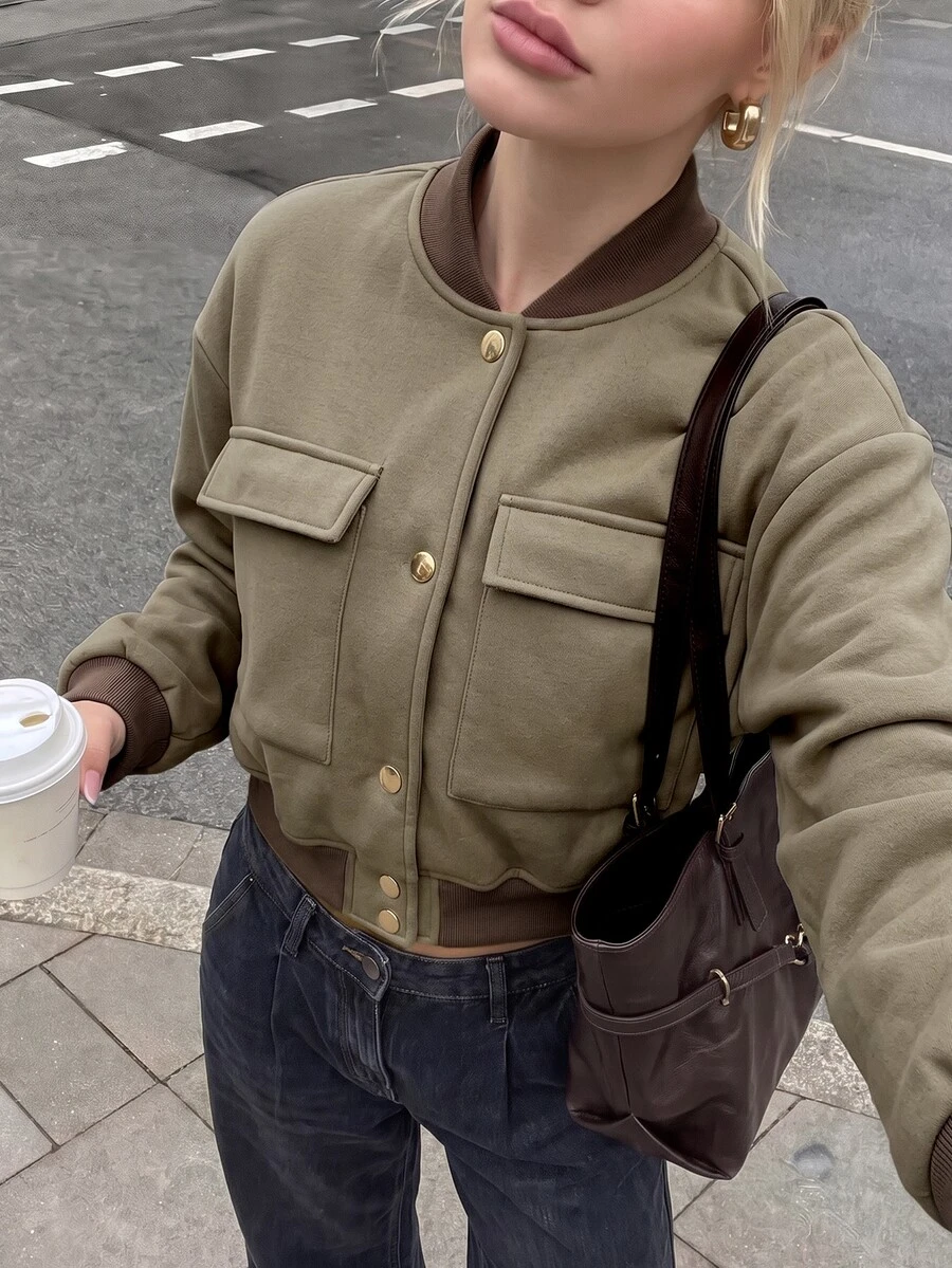 Struktiv Jaket Baseball Pendek Wanita Warna Khaki dengan Kerah Bergaris dan Kancing Emas, Saku, Gaya Minimalis untuk Kantor, Kasual, Musim Semi/Gugur. - MultiWarna - View 1