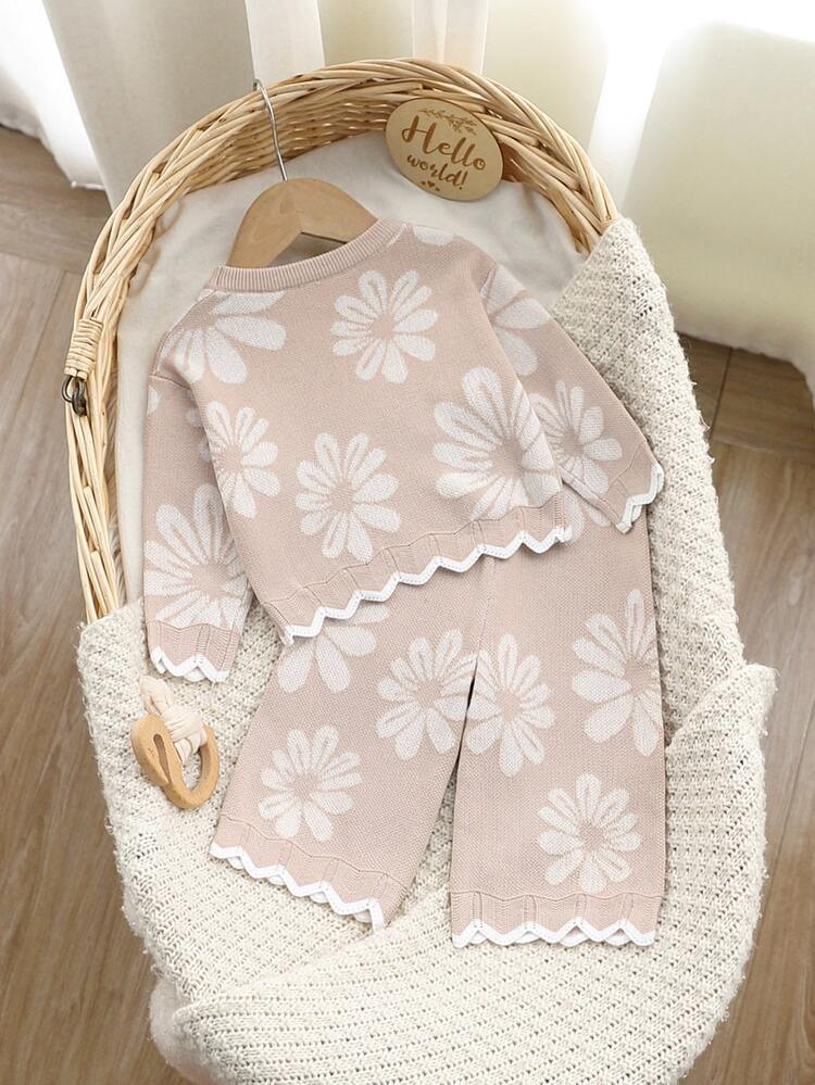SHEIN Baby Girls Autumn Winter Floral Jacquard Knitted Sweater Set Family Matching Beige Cute Fairy Family Matching Beige Cute Fairy Pullover - Multicolor - View 2