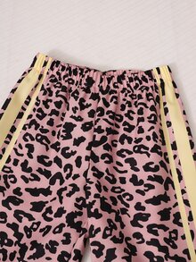 SHEIN 3件組女童甜酷韓系休閒套裝，適合校園出遊日常春/秋穿搭，豹紋數位印花拼色拼接設計，蝴蝶結連帽外套＋黃色細肩帶背心＋寬腿褲套裝 - 黃色 - 查看 4