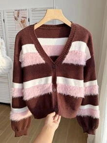 SHEIN 青少年女孩 Y2K 甜酷風條紋拼色針織開襟外套，棕色與粉色拼接人造長毛皮草，V 領單排扣短版毛衣，美式復古秋季長袖落肩寬鬆外套，適合學院風、萬聖節、聖誕節、休閒日常、拍照穿搭、派對造型 - 彩色 - 查看 8