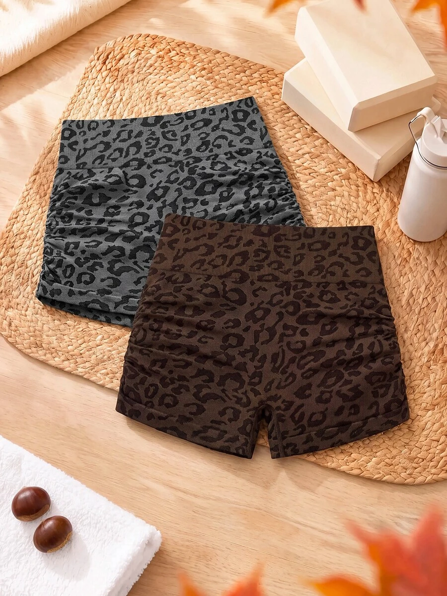 SHEIN Cheerettes شورت رياضي بطبعة نمر خصر عالي وقصة ضيقة - متعدد الألوان - مشاهدة 1