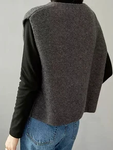 SHEIN EZwear Plus Size Women Single-Breasted Casual Knit Vest, Autumn/Winter Fall - Grey - View 3