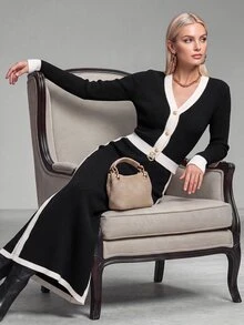 SHEIN طقم نسائي من توب بأكمام طويلة وياقة على شكل حرف V بتصميم ألوان متباينة وتنورة ضيقة محبوكة - أبيض وأسود - مشاهدة 5