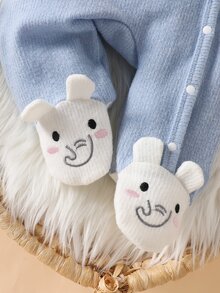 SHEIN 3件組新生兒男嬰連身衣 羅馬式連身褲 可愛甜美淺藍色大象貼布 羅紋針織長袖圓領 生日派對秋冬節日款 按扣設計 - 藍色 - 查看 6