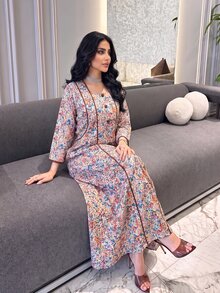 Al Najma 春秋配色拼接小碎花鈕扣裝飾七分袖寬鬆休閒極簡長洋裝 大尺碼女款 - 卡其色 - 查看 3