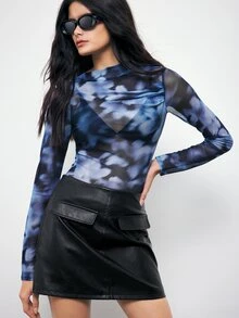 Maija 女款海軍藍與白色花卉印花修身貼身上衣，都市性感休閒優雅派對外出夜店秋季款 - 藍色 - 查看 1