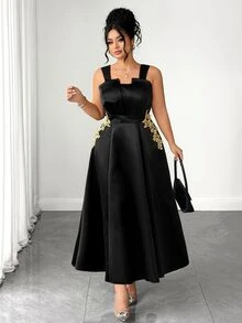 Rometta Plus Size Floral Appliques Flare Hem Cami Dress Halloween - Black - View 13